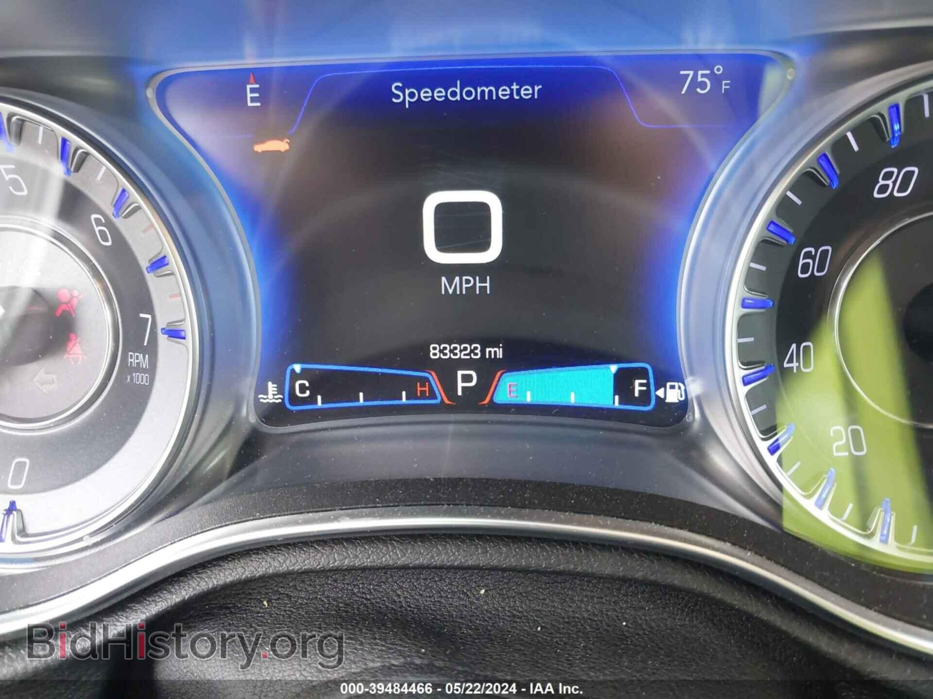 2019 CHRYSLER 300 - VIN: 2C3CCARG0KH698607 - Фото 16