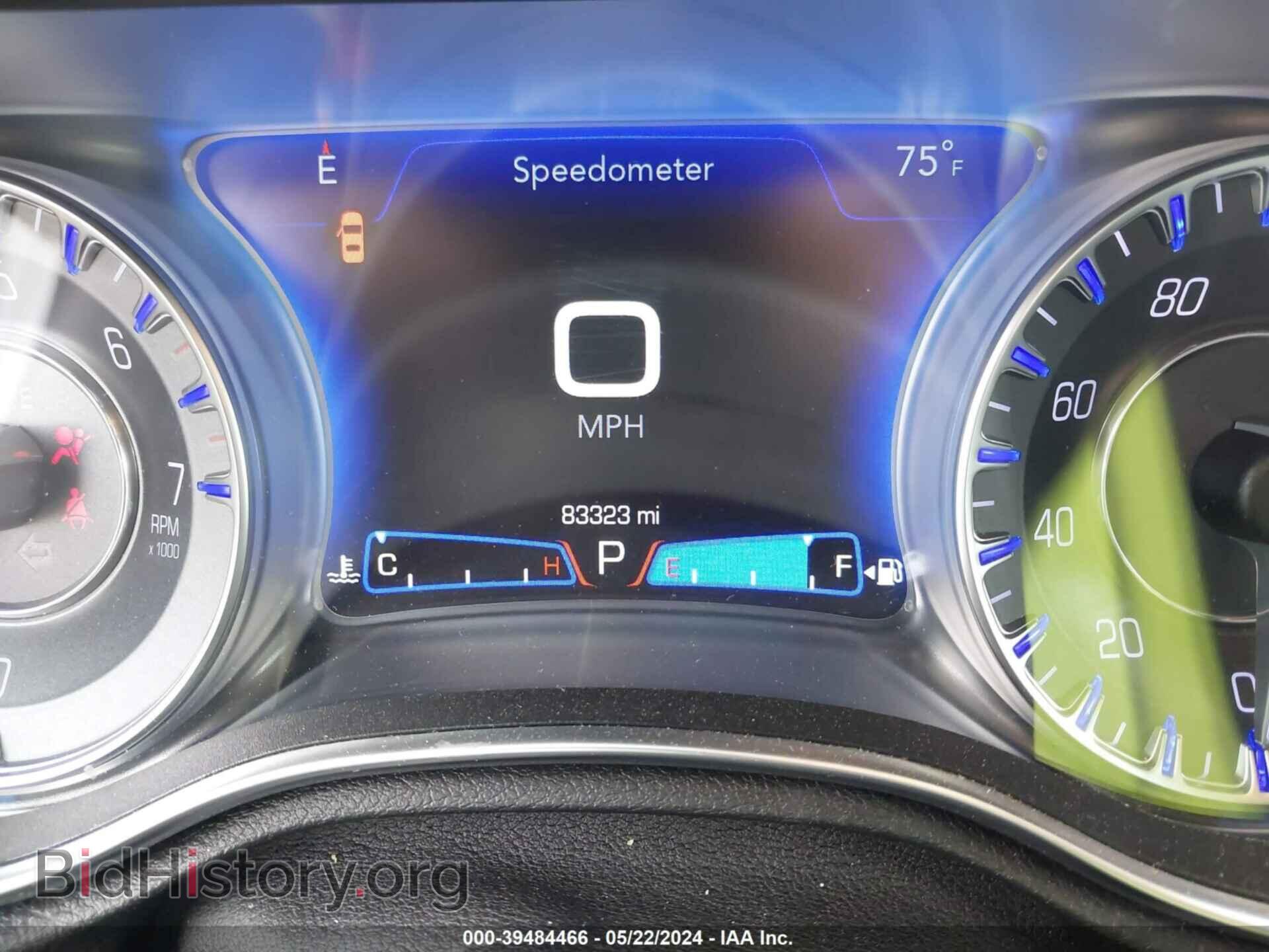 2019 CHRYSLER 300 - VIN: 2C3CCARG0KH698607 - Фото 7