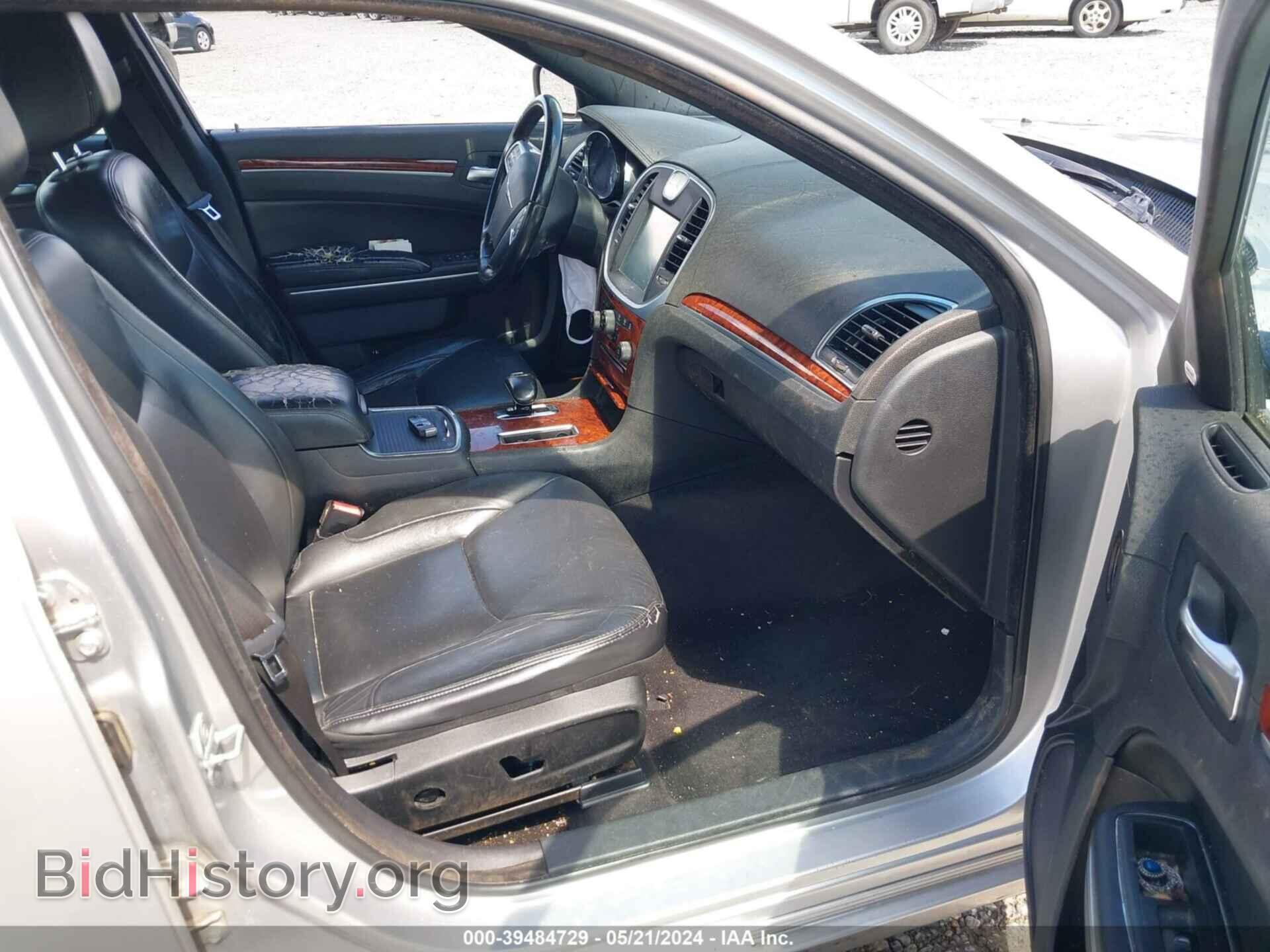 2012 CHRYSLER 300 - VIN: 2C3CCACG9CH216565 - Фото 5