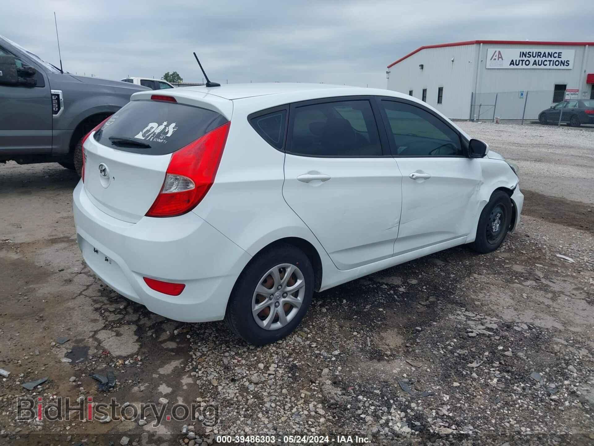 2013 HYUNDAI ACCENT - VIN: KMHCT5AE9DU130235 - Фото 4