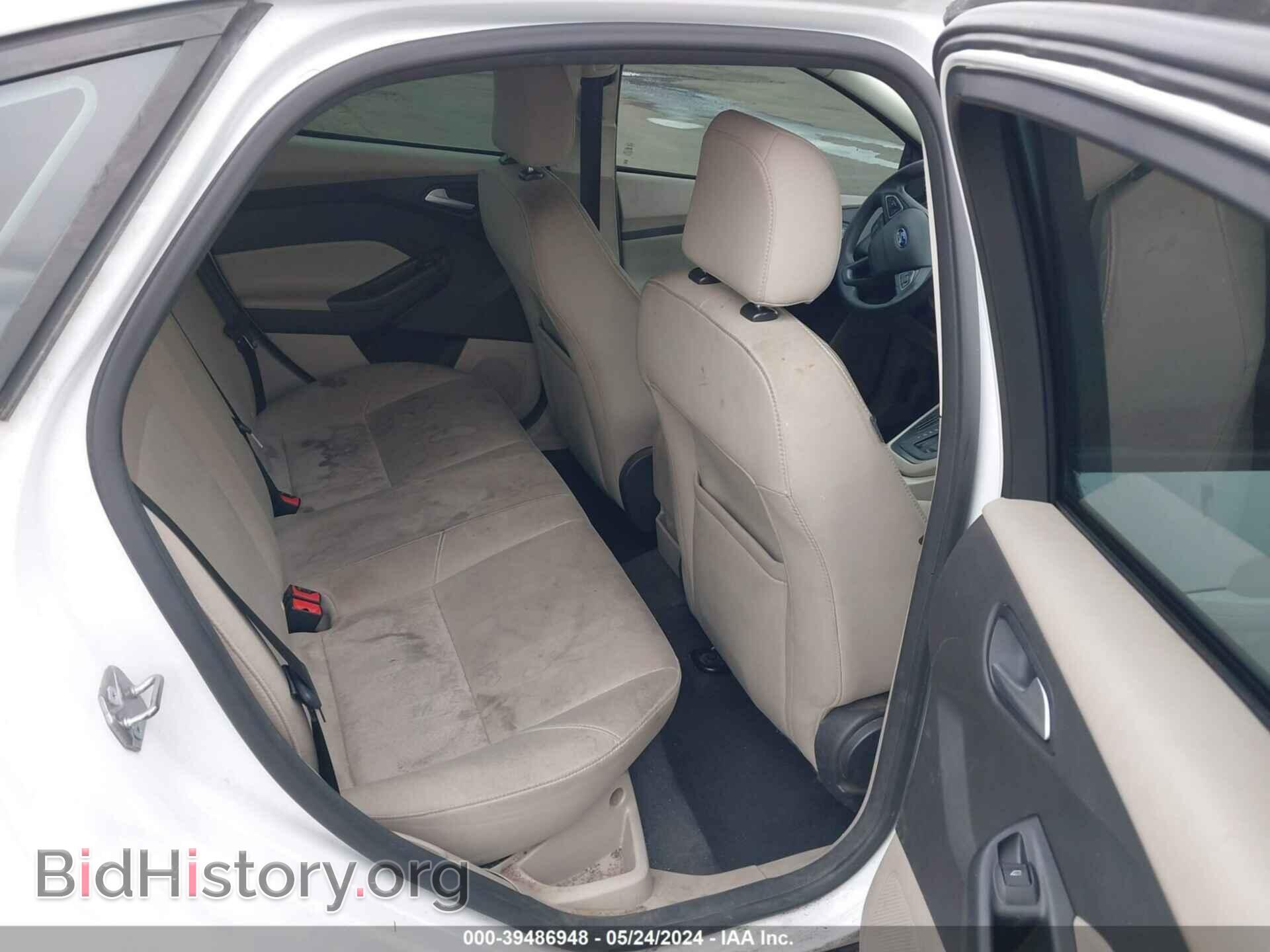 2016 FORD FOCUS - VIN: 1FADP3F2XGL271900 - Фото 8
