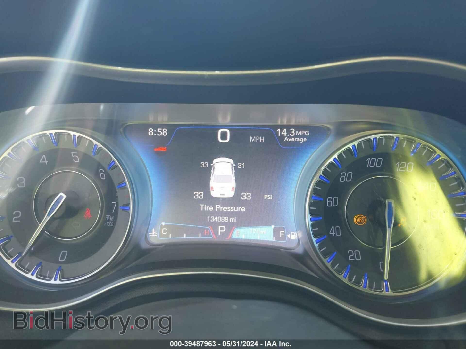 2015 CHRYSLER 300C - VIN: 2C3CCAET3FH756671 - Фото 7