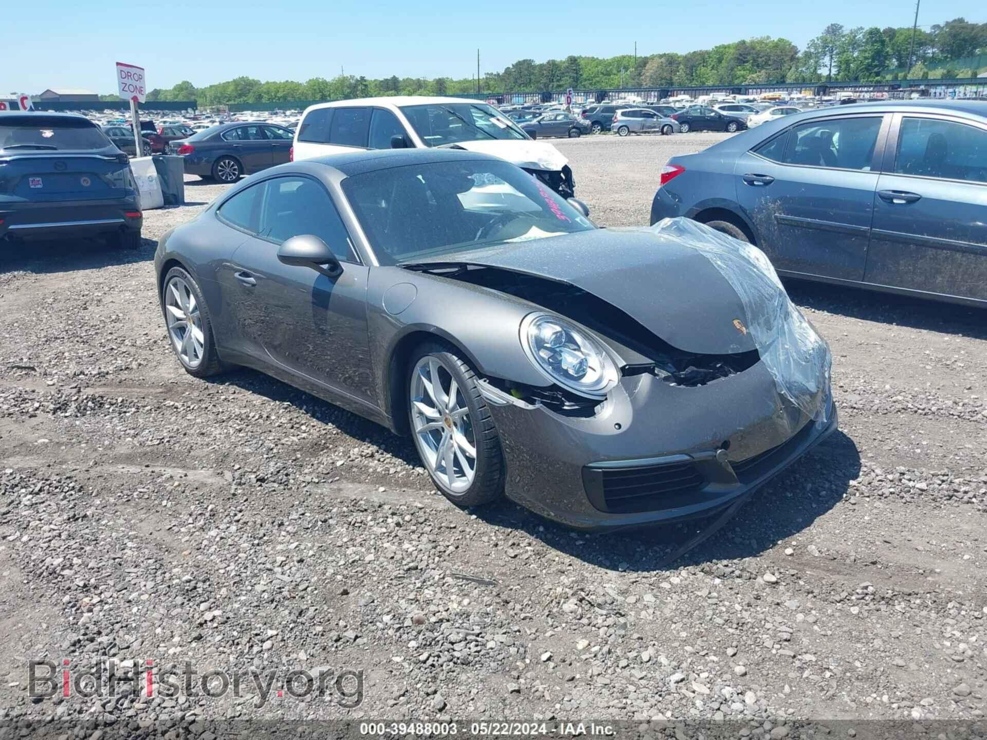 Фотография WP0AA2A95HS106745 - PORSCHE 911 2017