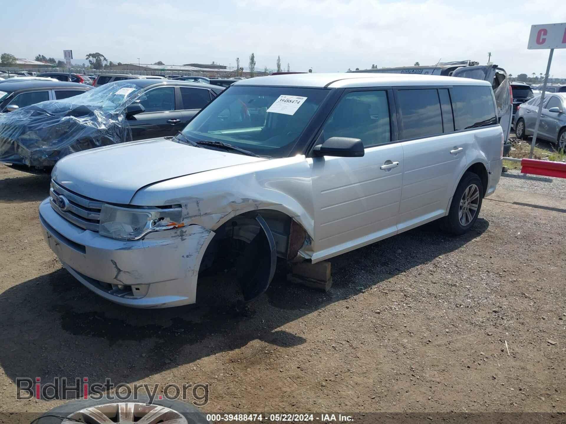 2011 FORD FLEX - VIN: 2FMGK5BC6BBD06792 - Photo 2