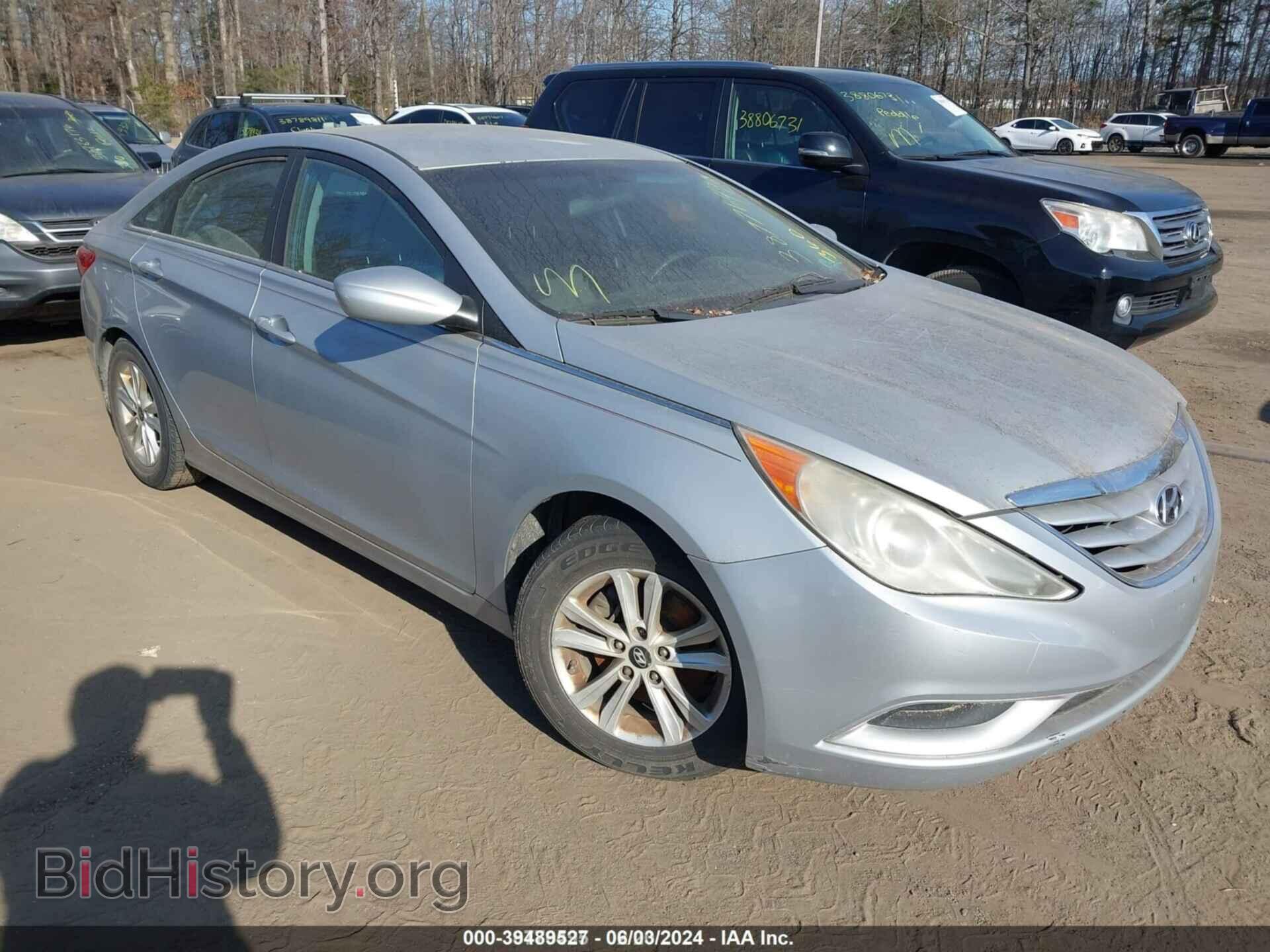 Photo 5NPEB4AC2BH076728 - HYUNDAI SONATA 2011