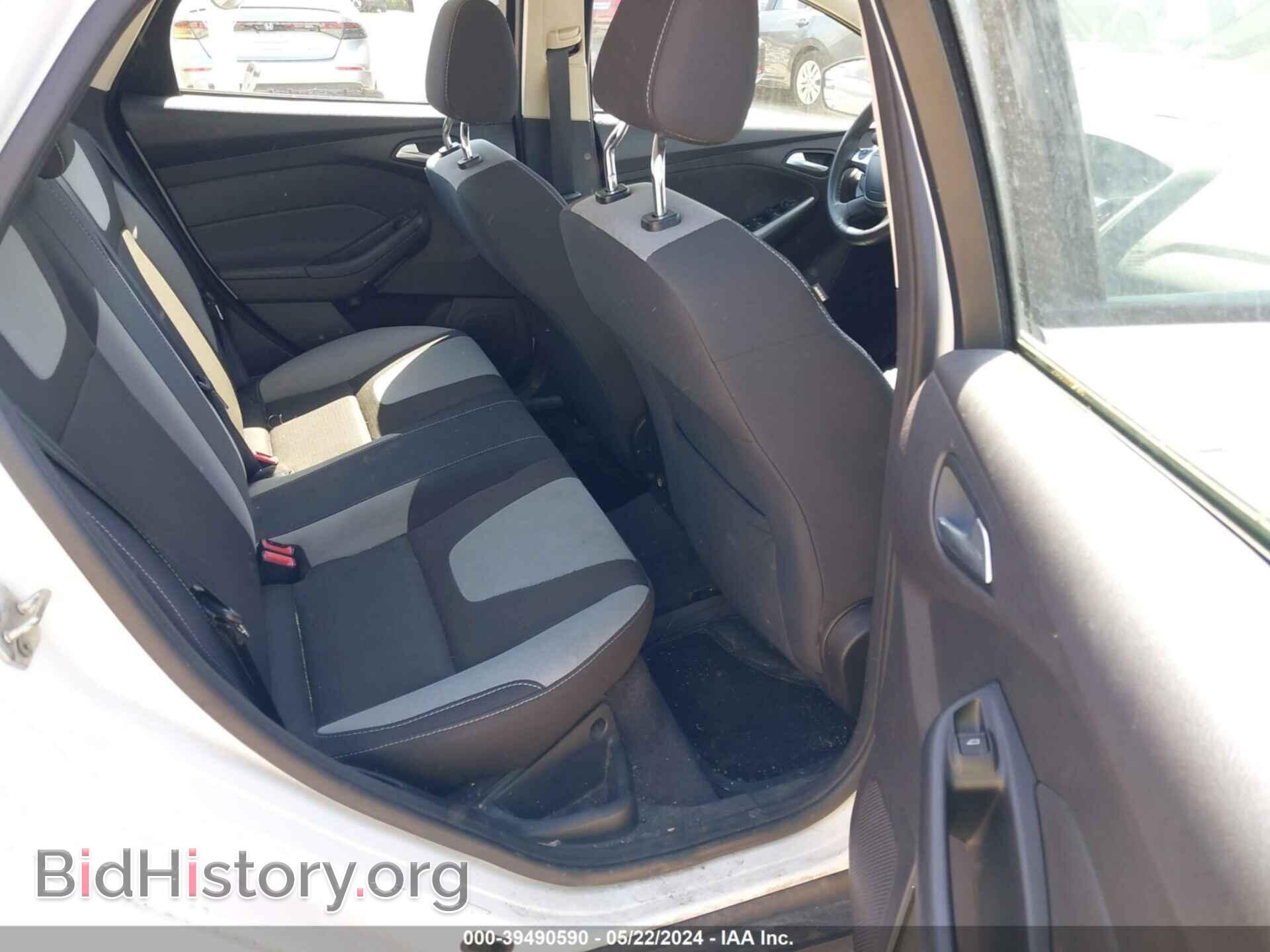 2012 FORD FOCUS - VIN: 1FAHP3F23CL276142 - Photo 8