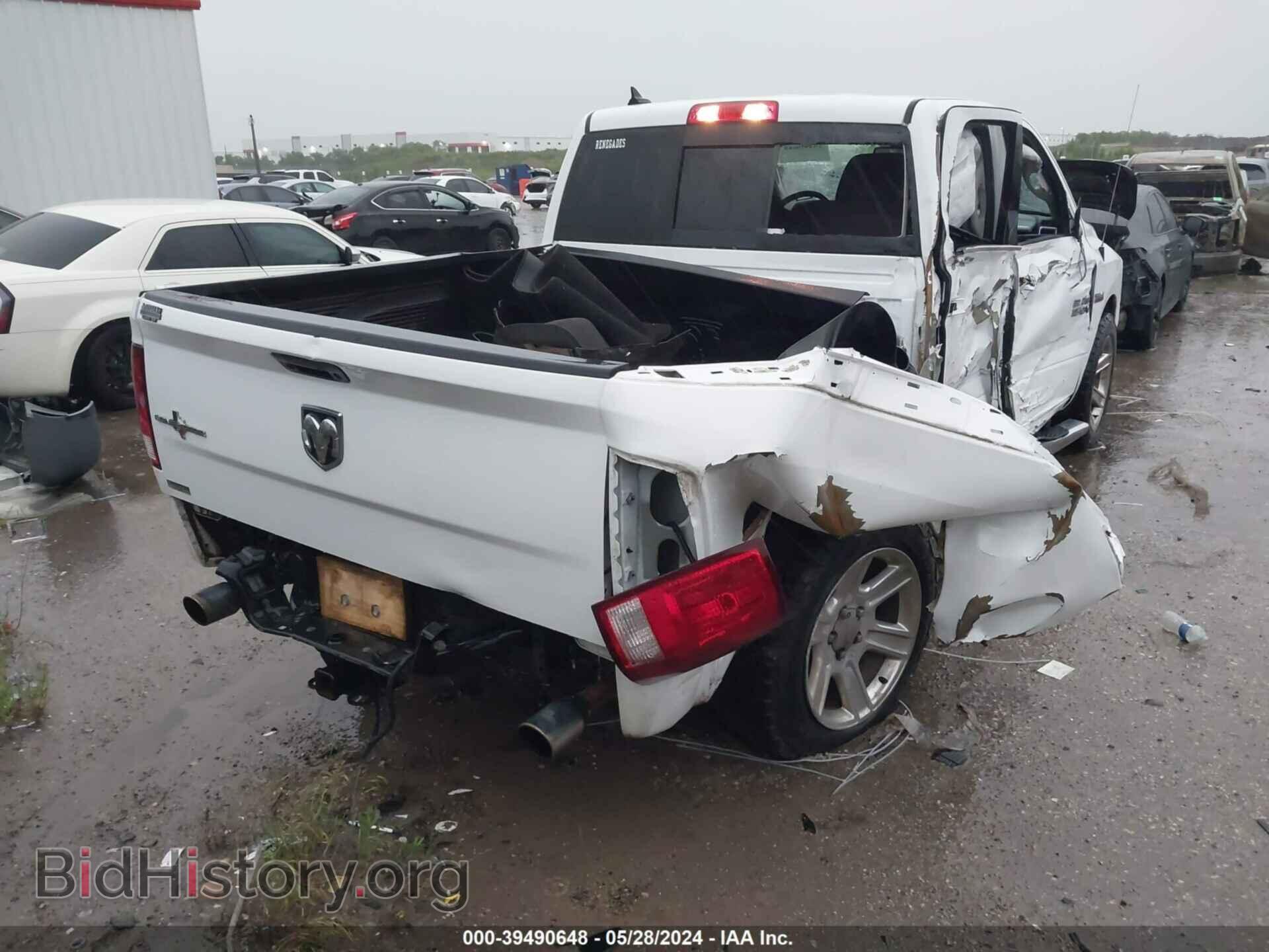 2018 RAM 1500 - VIN: 1C6RR6LT8JS234647 - Фото 4