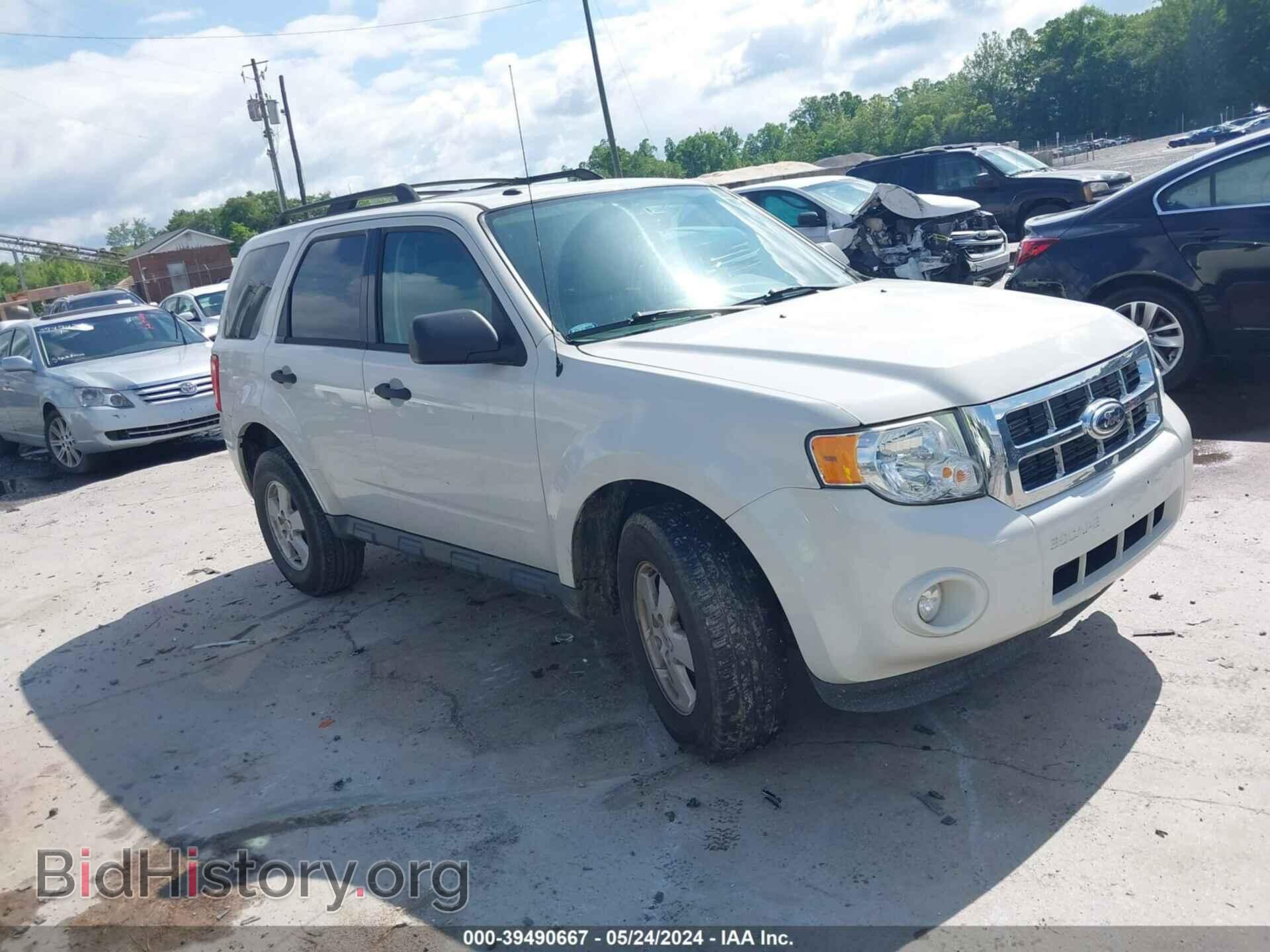 Фотография 1FMCU0DG7CKC84563 - FORD ESCAPE 2012