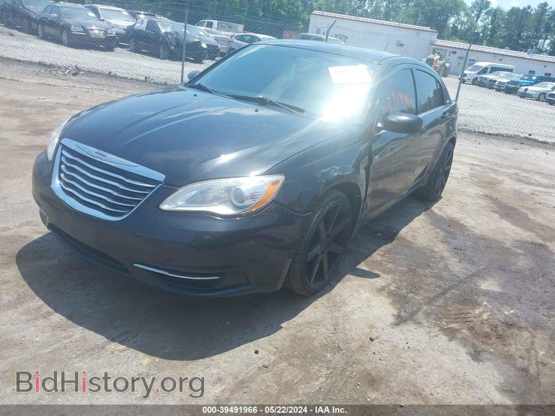 2013 CHRYSLER 200 - VIN: 1C3CCBBB5DN688735 - Photo 2