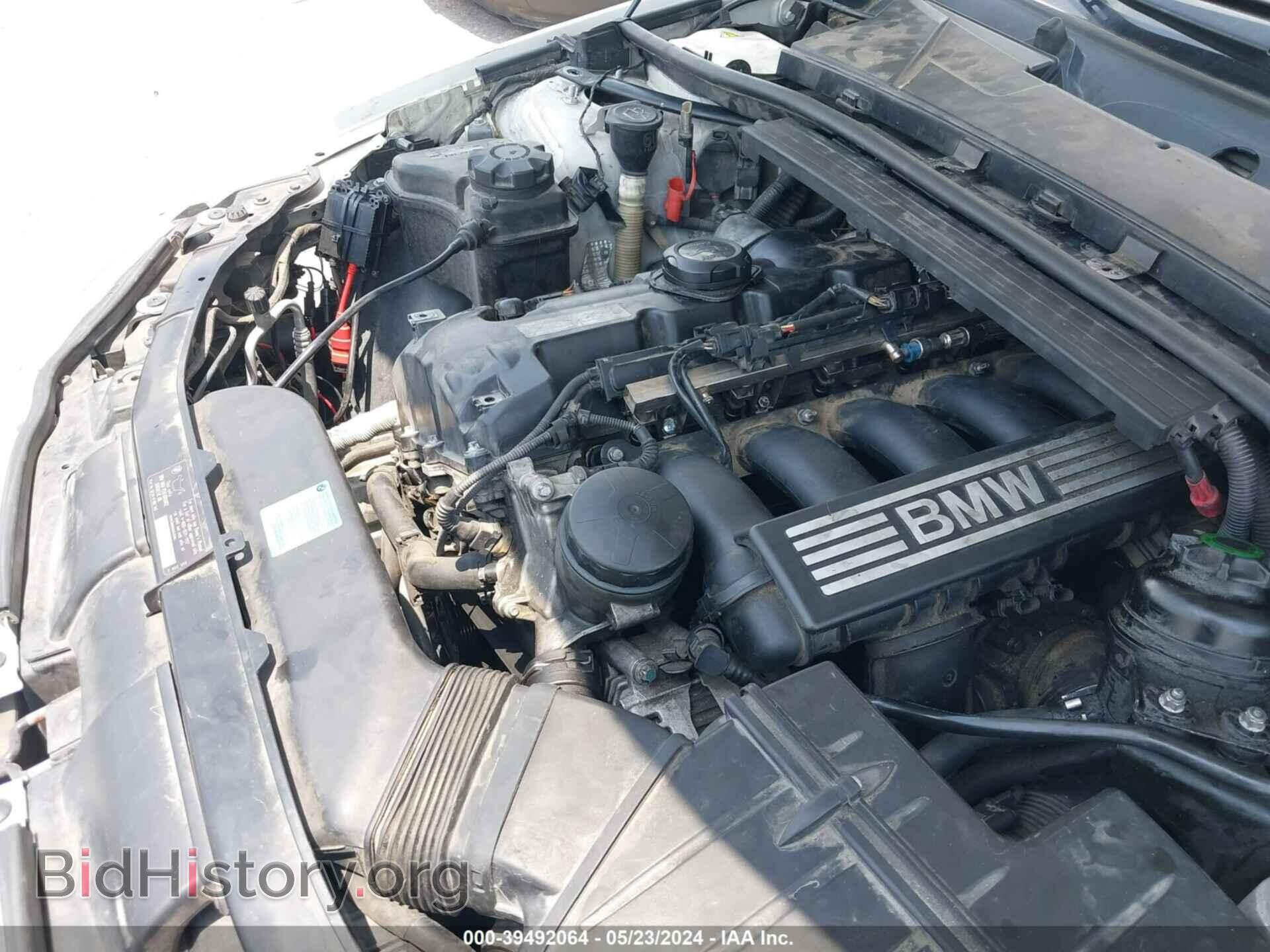 2009 BMW 328I - VIN: WBAPH77569NL81559 - Фото 10