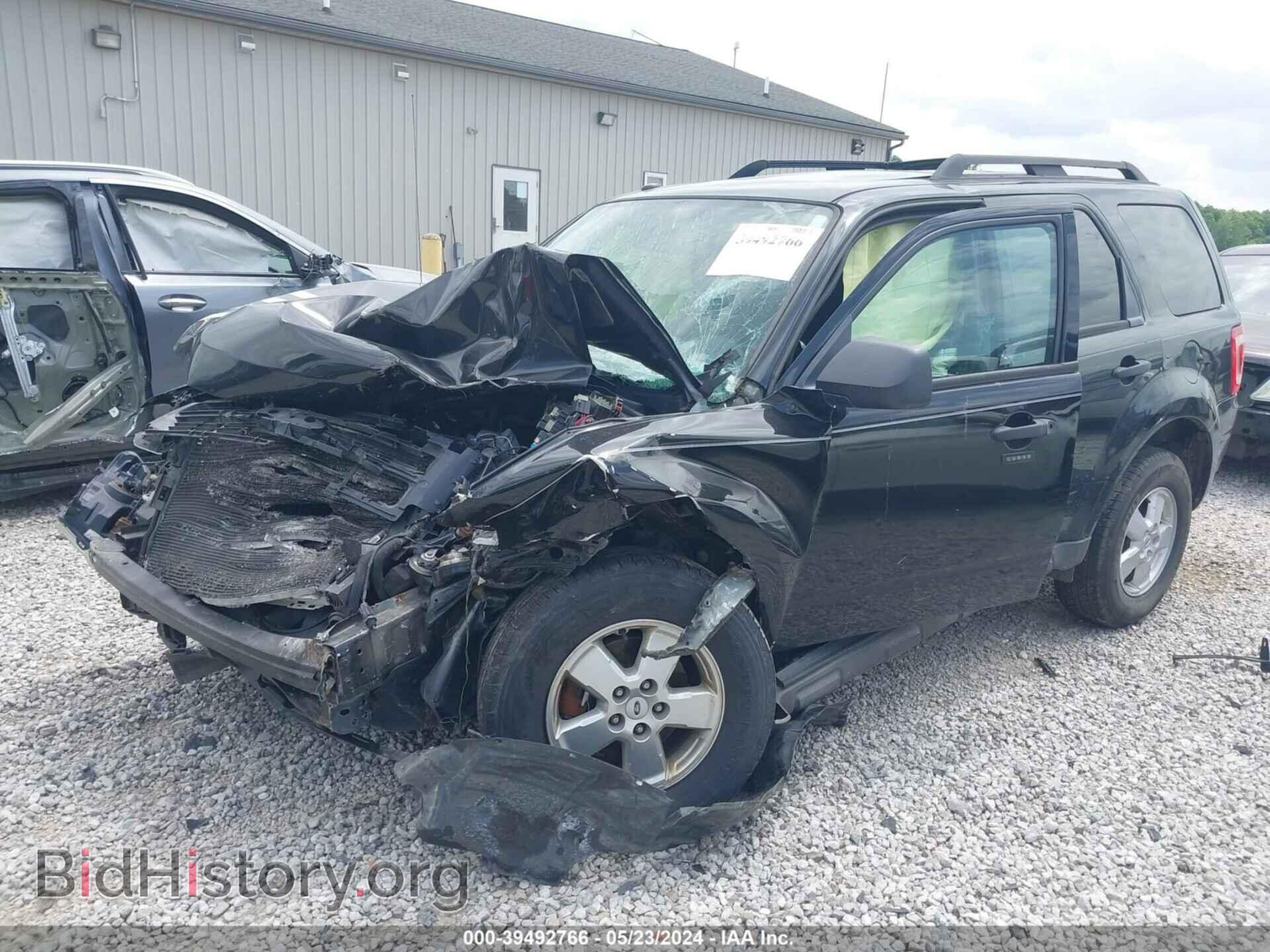 2009 FORD ESCAPE - VIN: 1FMCU03749KB34159 - Фото 2