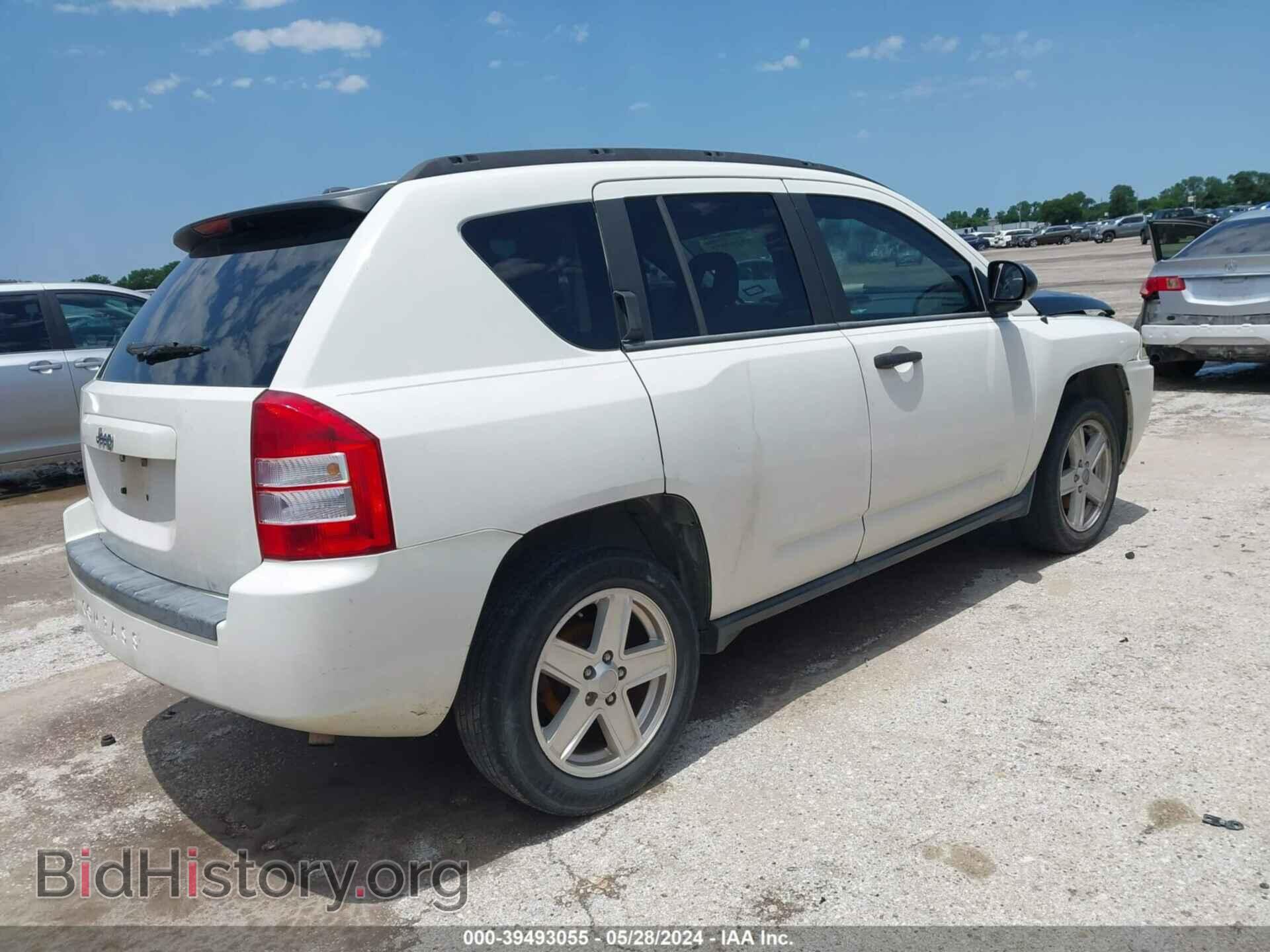 2007 JEEP COMPASS - VIN: 1J8FT47W07D185729 - Фото 4