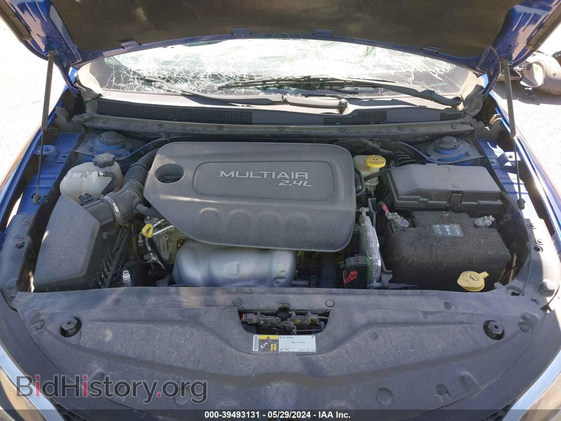 2015 CHRYSLER 200 - VIN: 1C3CCCAB8FN538905 - Фото 10
