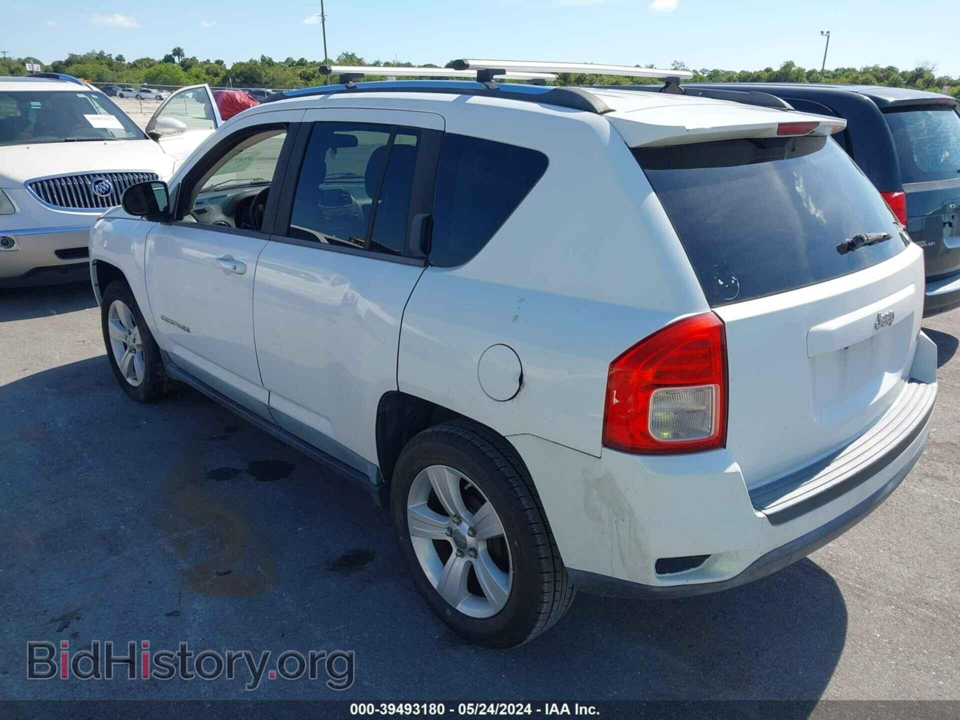 2011 JEEP COMPASS - VIN: 1J4NT1FB2BD246243 - Фото 3