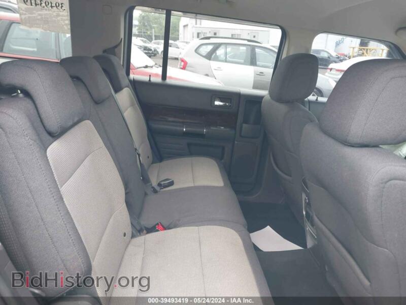 2011 Ford FLEX (VIN 2FMHK6CC2BBD27521) — photo 8 of 11