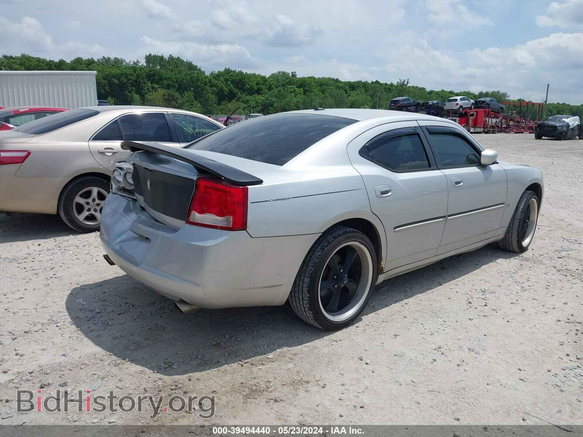 2010 DODGE CHARGER - VIN: 2B3CA3CV2AH165100 - Фото 4