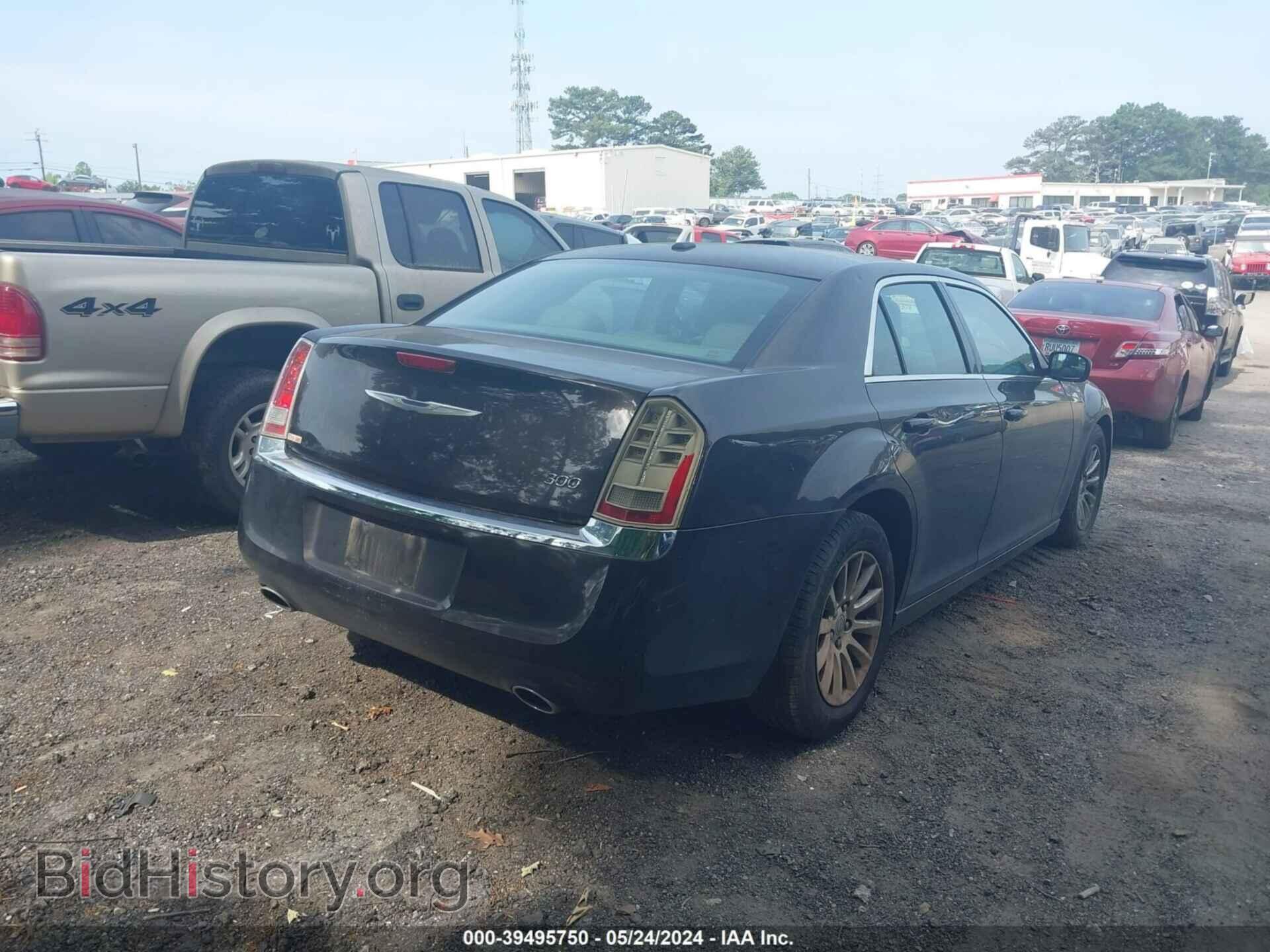 2013 CHRYSLER 300 - VIN: 2C3CCAAG4DH647514 - Фото 4