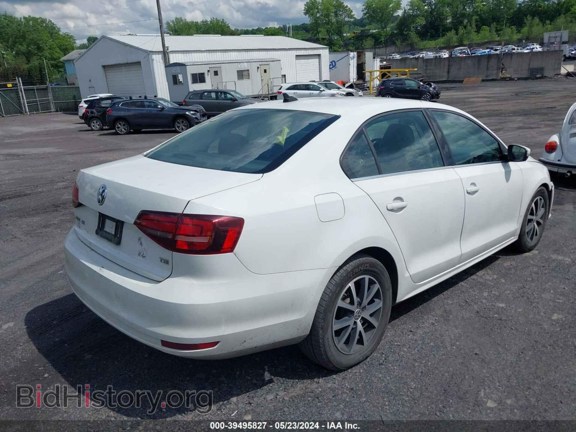 2017 VOLKSWAGEN JETTA - VIN: 3VWDB7AJ9HM268014 - Фото 4
