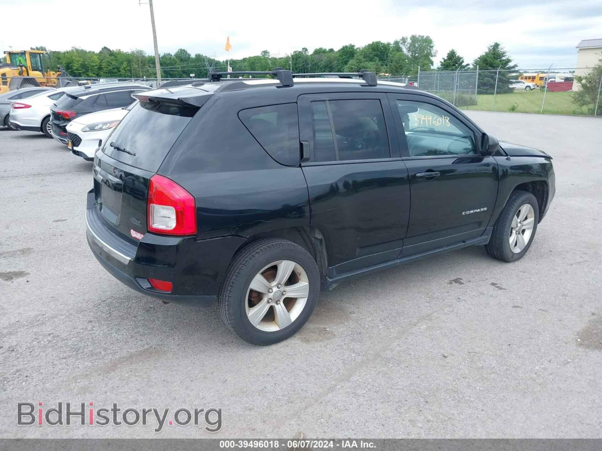 2012 JEEP COMPASS - VIN: 1C4NJDEB7CD638439 - Photo 4