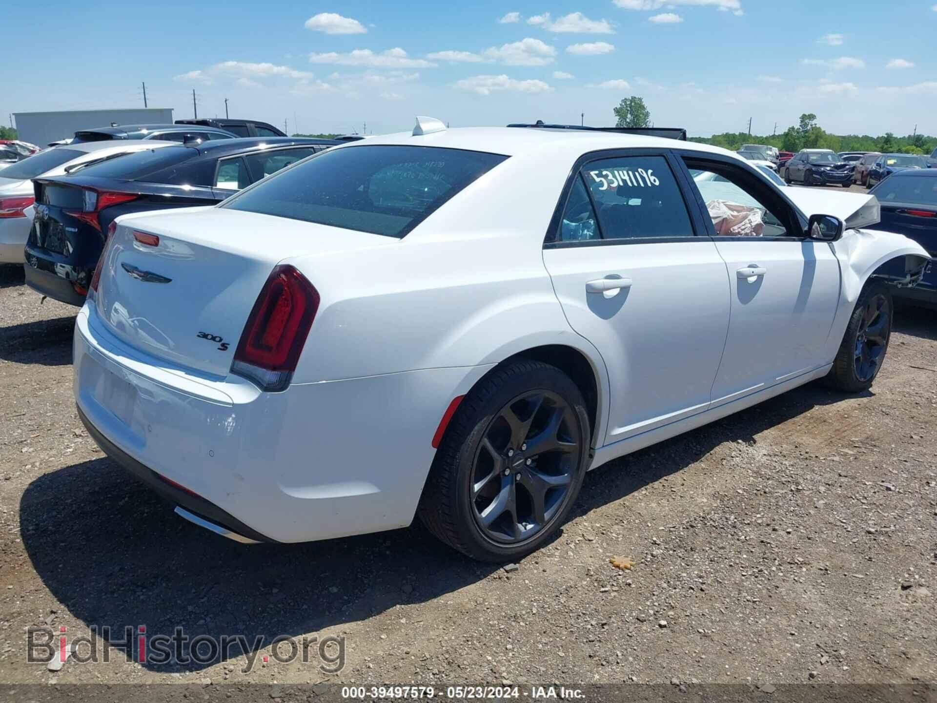 2023 CHRYSLER 300 - VIN: 2C3CCABG6PH616672 - Фото 4