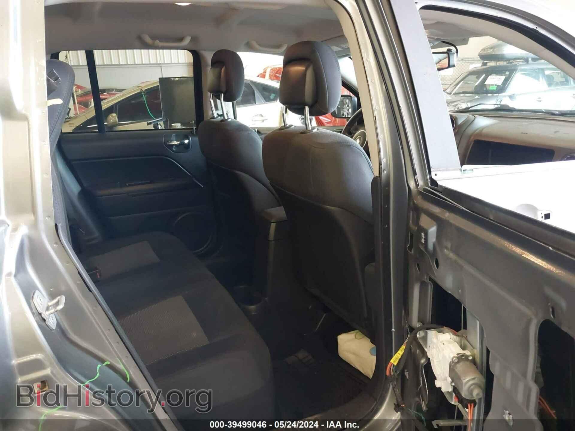 2013 JEEP COMPASS - VIN: 1C4NJDEB2DD246101 - Photo 8