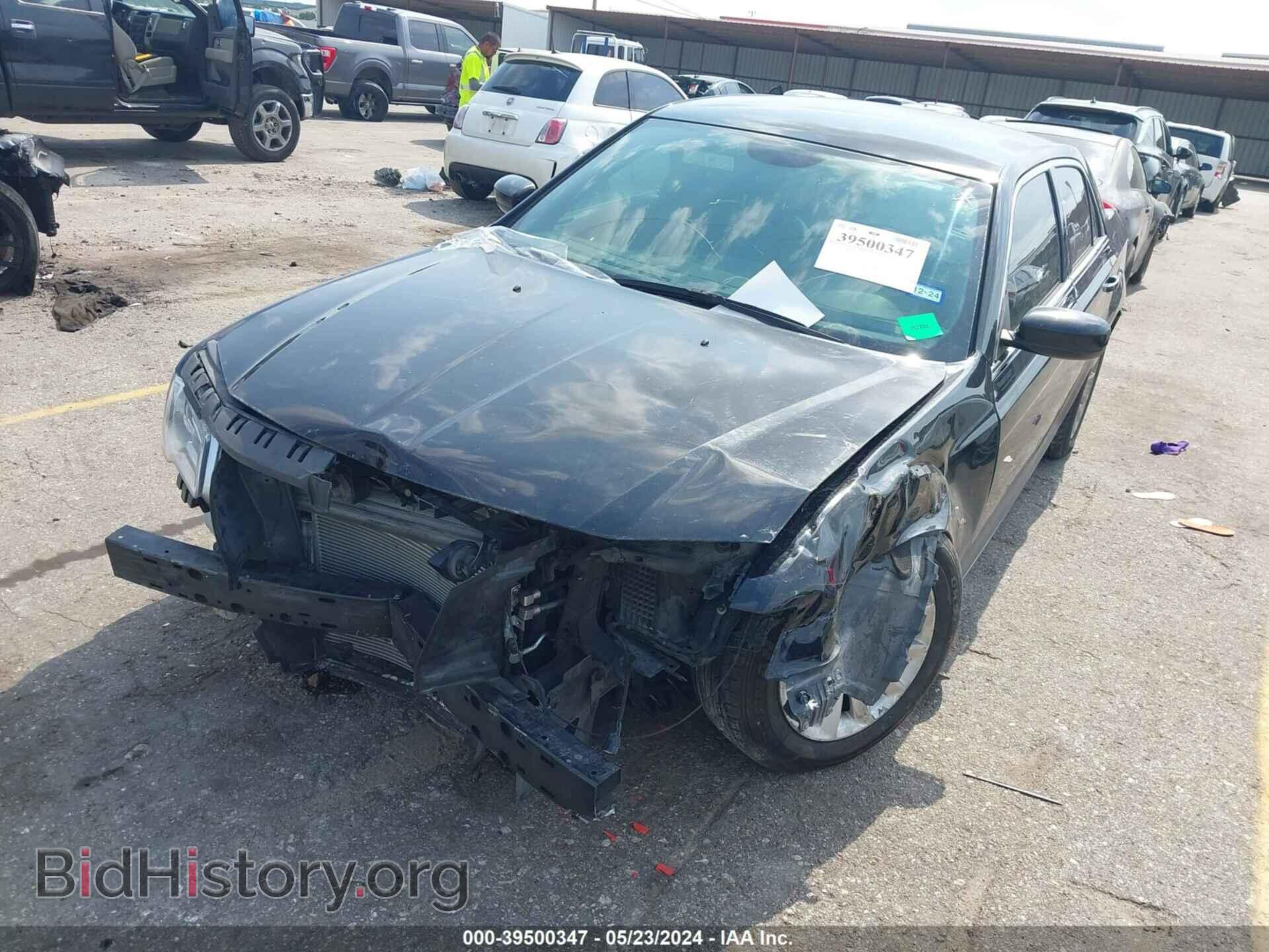 2014 CHRYSLER 300 - VIN: 2C3CCAAGXEH381076 - Photo 2