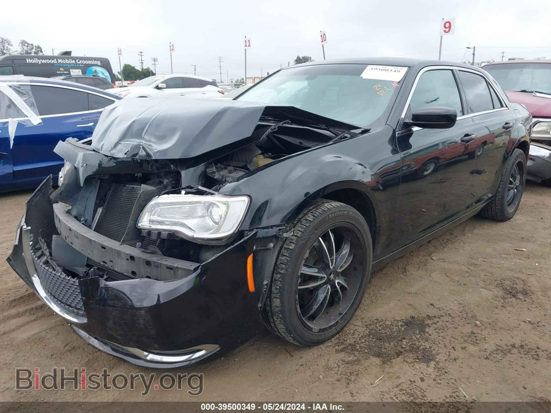 2015 CHRYSLER 300 - VIN: 2C3CCARG8FH831569 - Фото 2