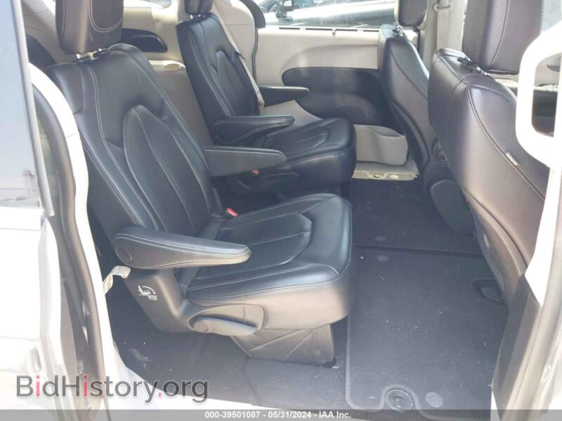 2022 Chrysler PACIFICA (VIN 2C4RC1BG2NR178195) — фото 8 из 16