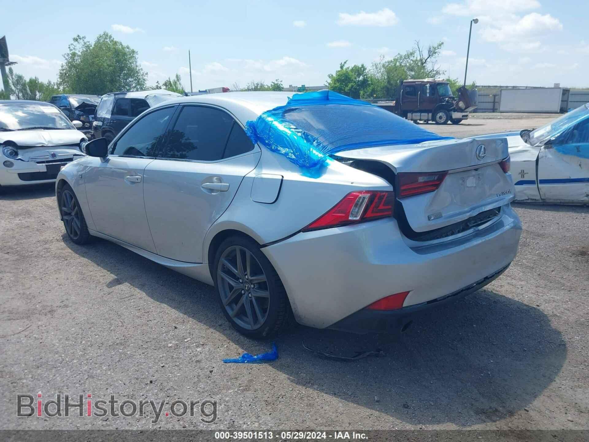 2016 LEXUS IS 200T - VIN: JTHBA1D27G5018708 - Фото 3
