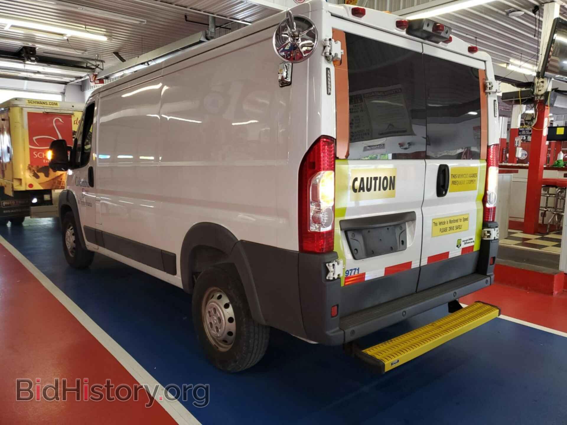 2015 RAM PROMASTER 1500 - VIN: 3C6TRVAG2FE517528 - Фото 5