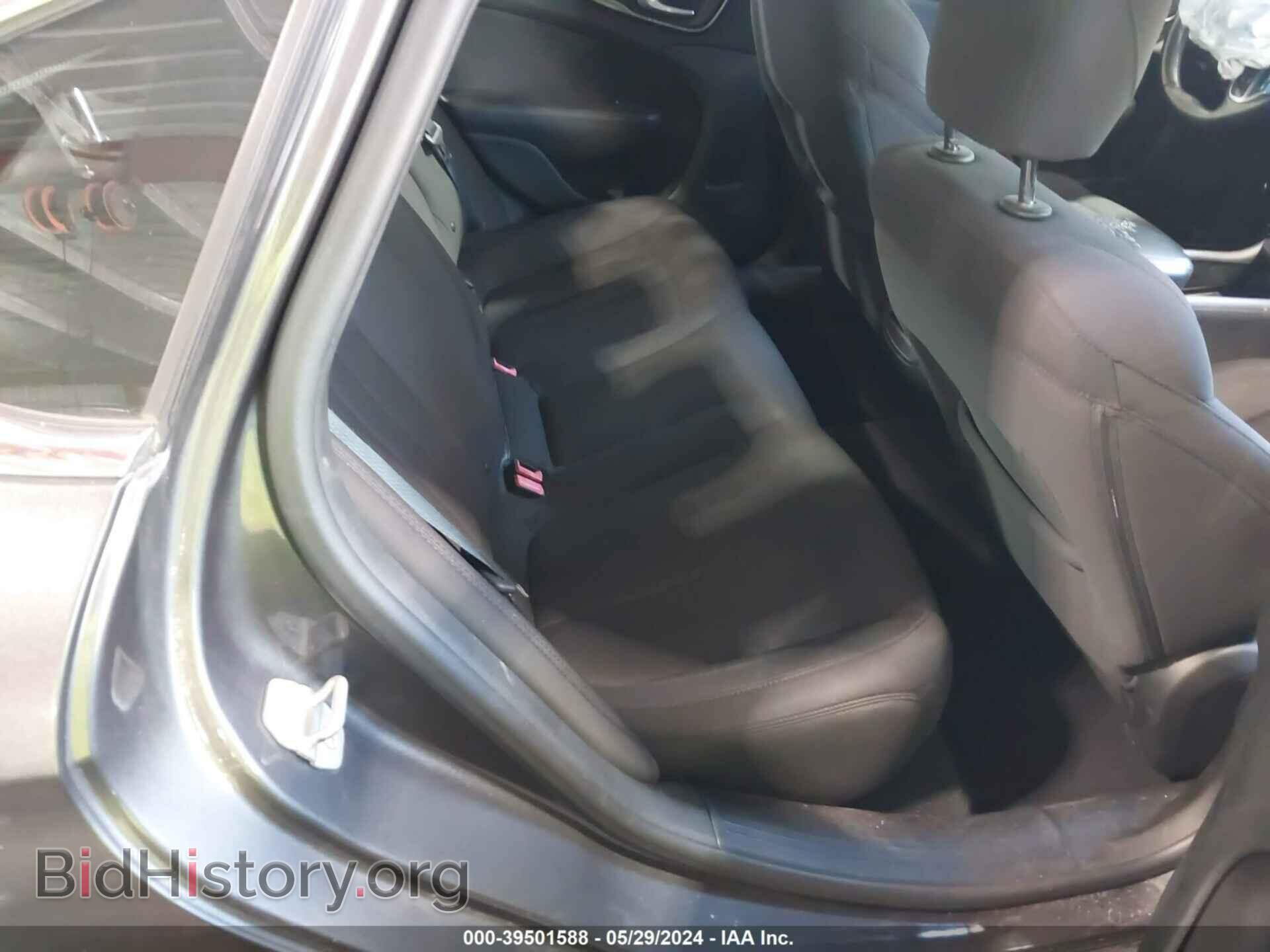 2015 CHRYSLER 200 - VIN: 1C3CCCAB5FN657933 - Фото 8