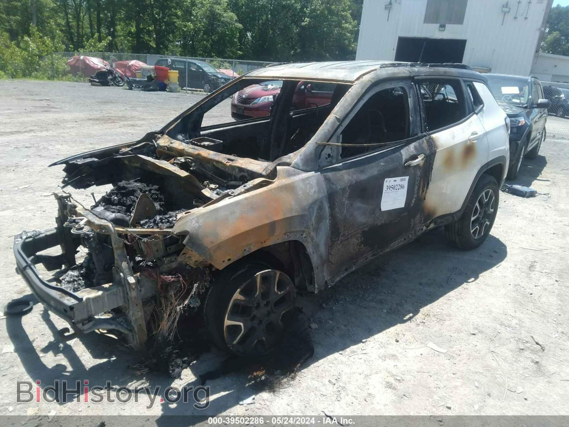 2020 JEEP COMPASS - VIN: 3C4NJDDB4LT227737 - Photo 2