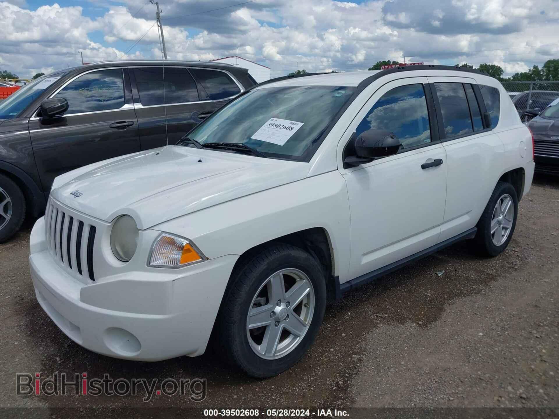 2007 JEEP COMPASS - VIN: 1J8FT47W37D358501 - Фото 2