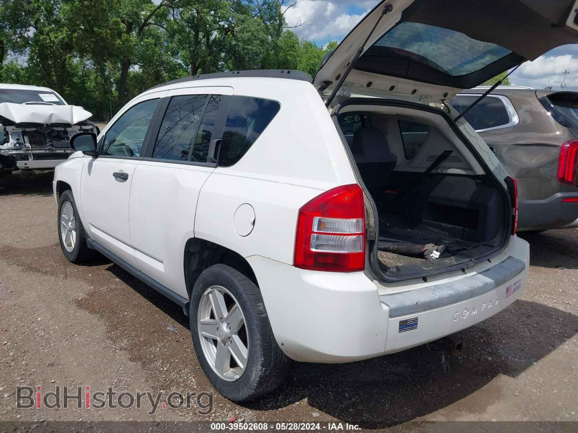 2007 JEEP COMPASS - VIN: 1J8FT47W37D358501 - Фото 3