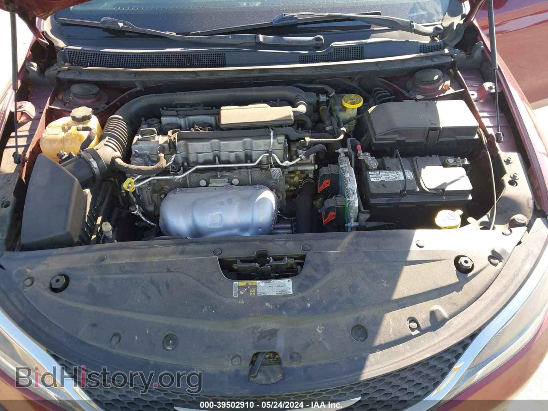 2015 CHRYSLER 200 - VIN: 1C3CCCFB7FN653116 - Фото 10