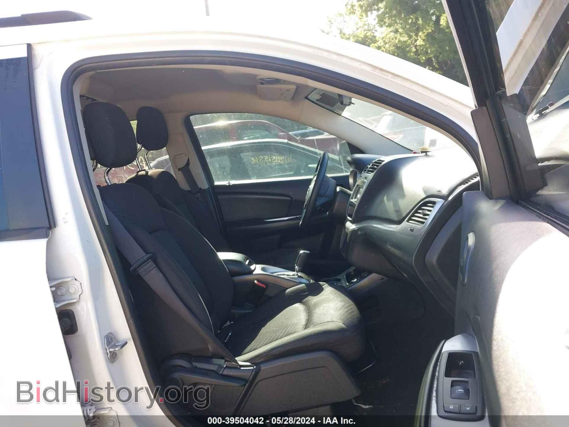 2017 DODGE JOURNEY - VIN: 3C4PDDBG8HT592332 - Фото 5