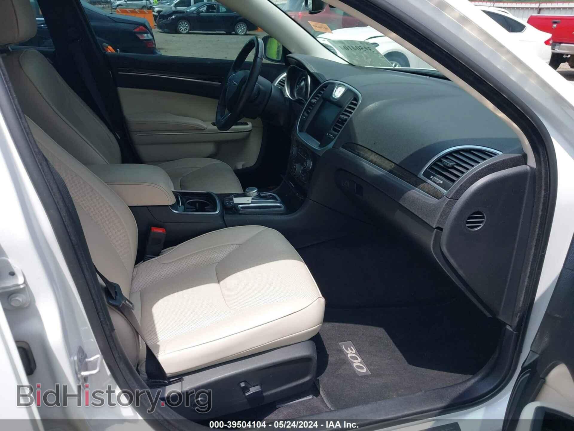 2016 CHRYSLER 300C - VIN: 2C3CCAEG1GH334189 - Photo 5