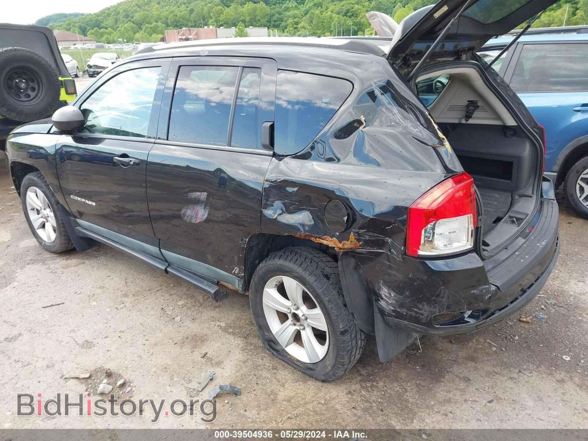 2011 JEEP COMPASS - VIN: 1J4NF1FB4BD218953 - Photo 3