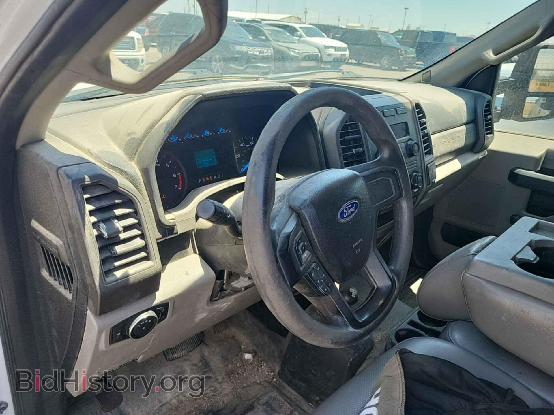 2017 FORD F-250 - VIN: 1FT7W2B68HEE07072 - Фото 3
