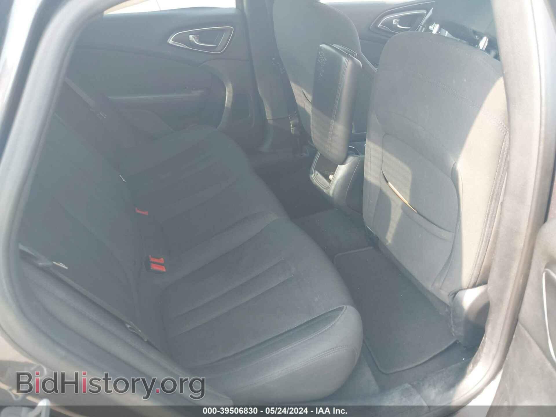 2015 CHRYSLER 200 - VIN: 1C3CCCAB0FN504280 - Фото 8