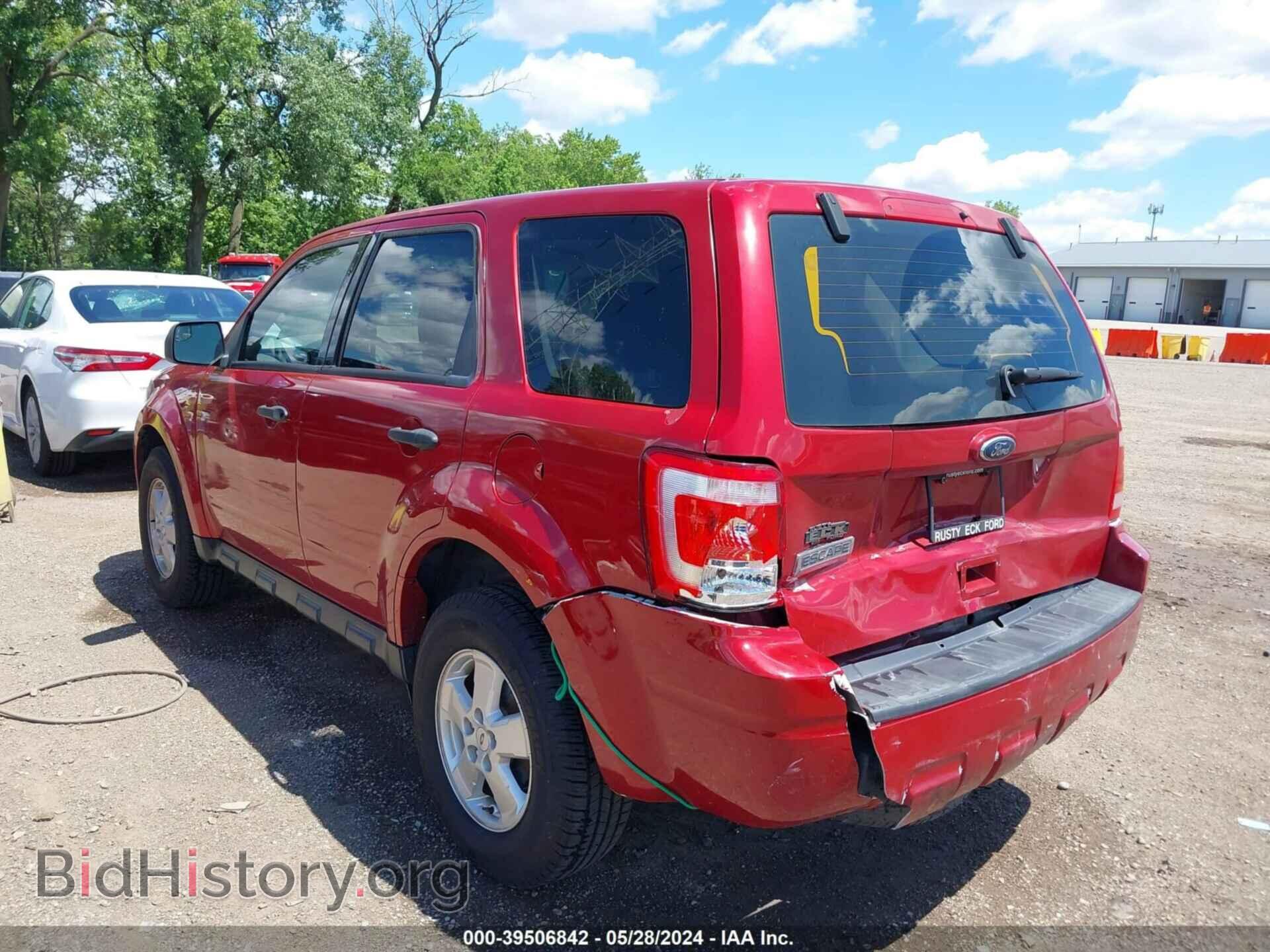 2010 FORD ESCAPE - VIN: 1FMCU0C74AKD39873 - Фото 3