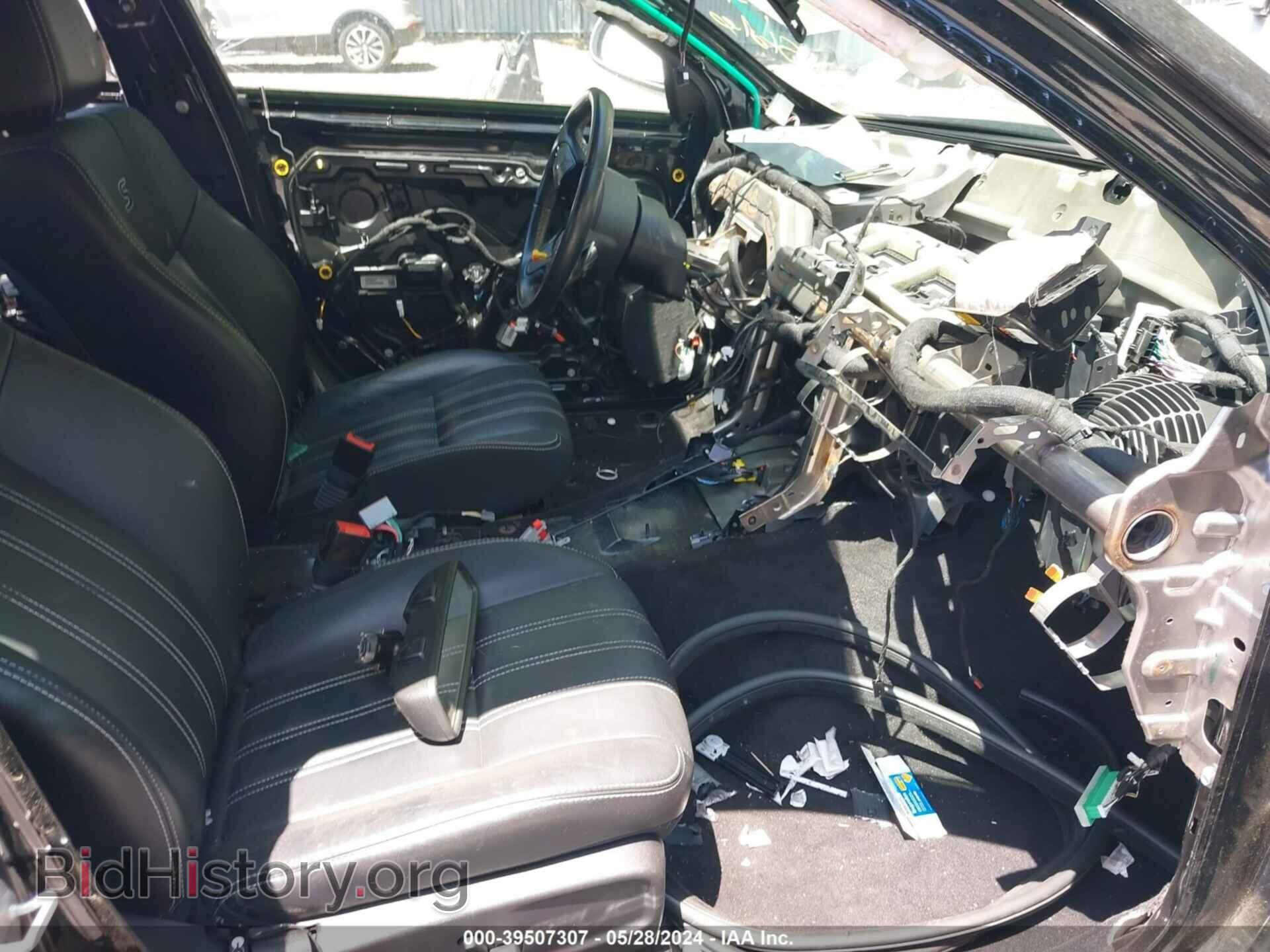 2016 CHRYSLER 300 - VIN: 2C3CCAGG3GH321361 - Фото 5