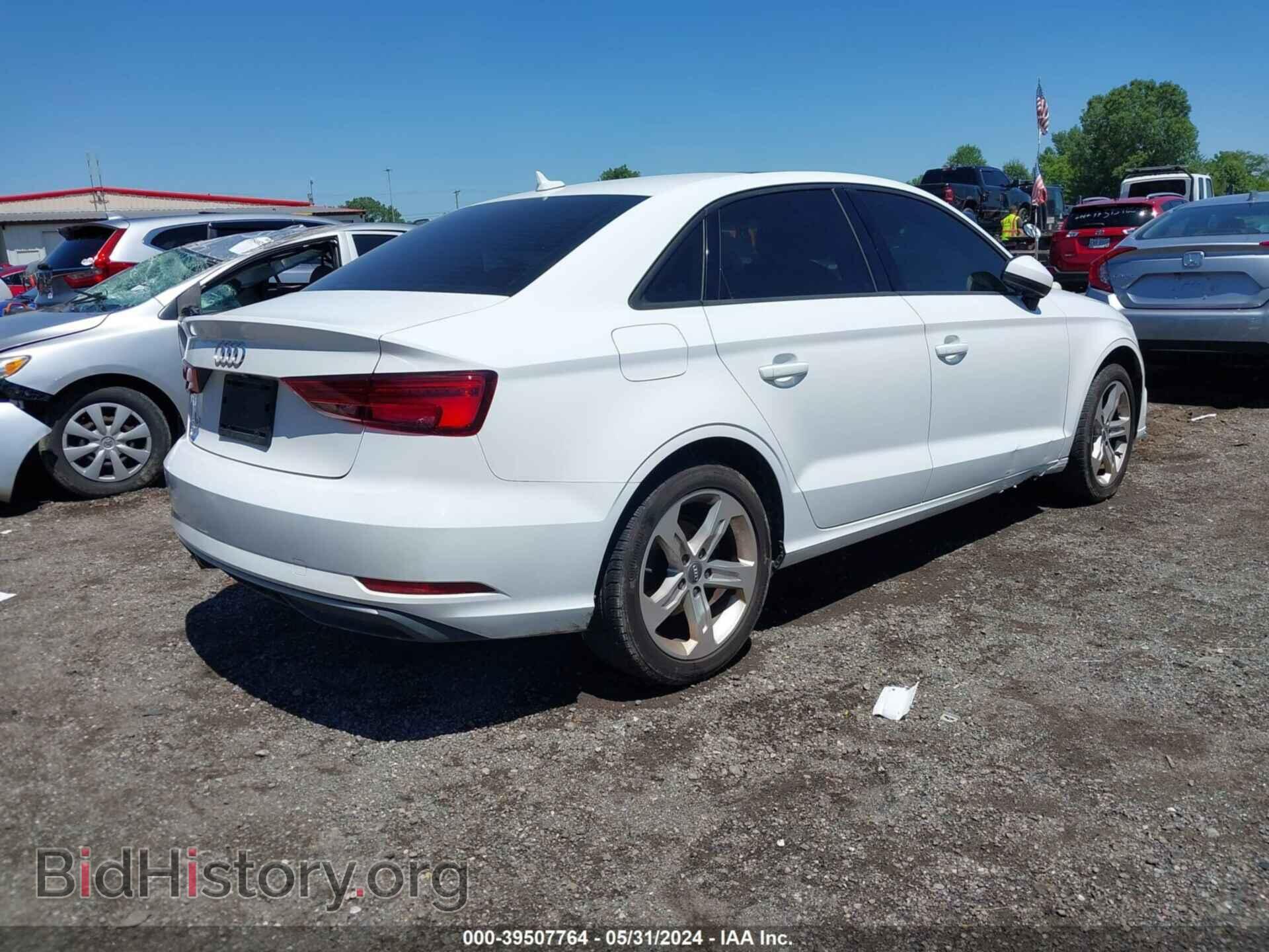 2017 AUDI A3 - VIN: WAUAUGFF9H1030680 - Фото 4