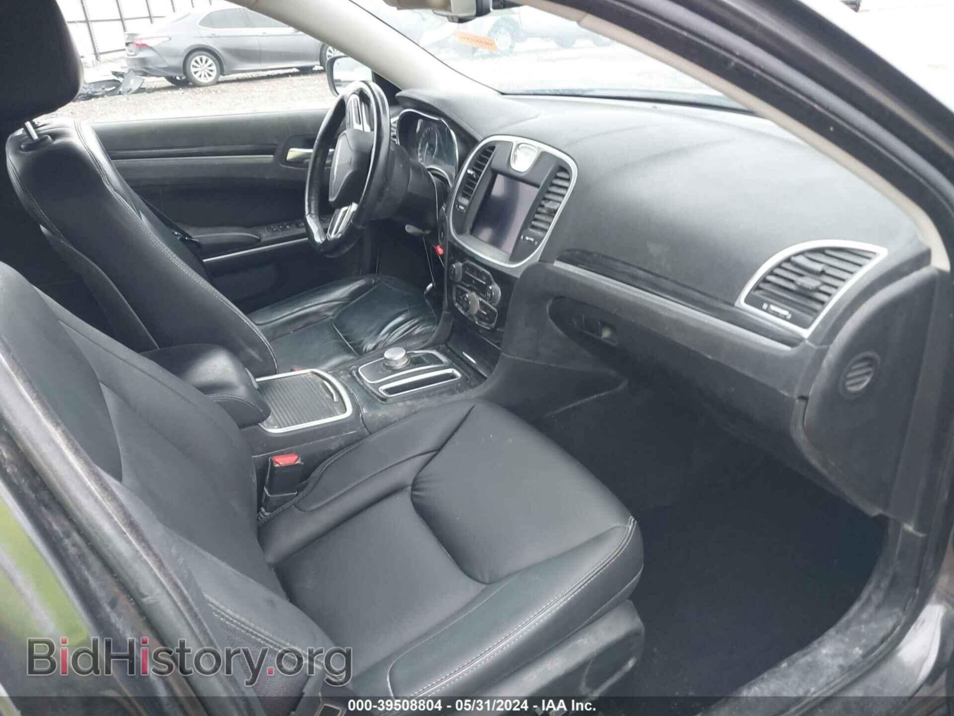 2020 CHRYSLER 300 - VIN: 2C3CCAAG9LH189533 - Фото 5