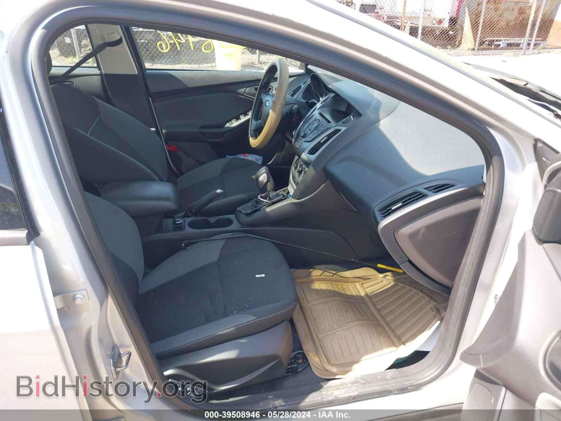 2012 FORD FOCUS - VIN: 1FAHP3F20CL296932 - Photo 5