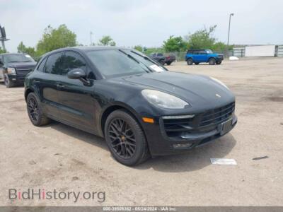 2017 Porsche MACAN GTS, black — VIN WP1AG2A54HLB52071, IAAI
