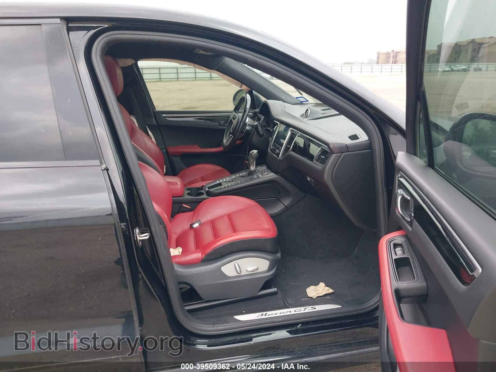 2017 PORSCHE MACAN - VIN: WP1AG2A54HLB52071 - Photo 5