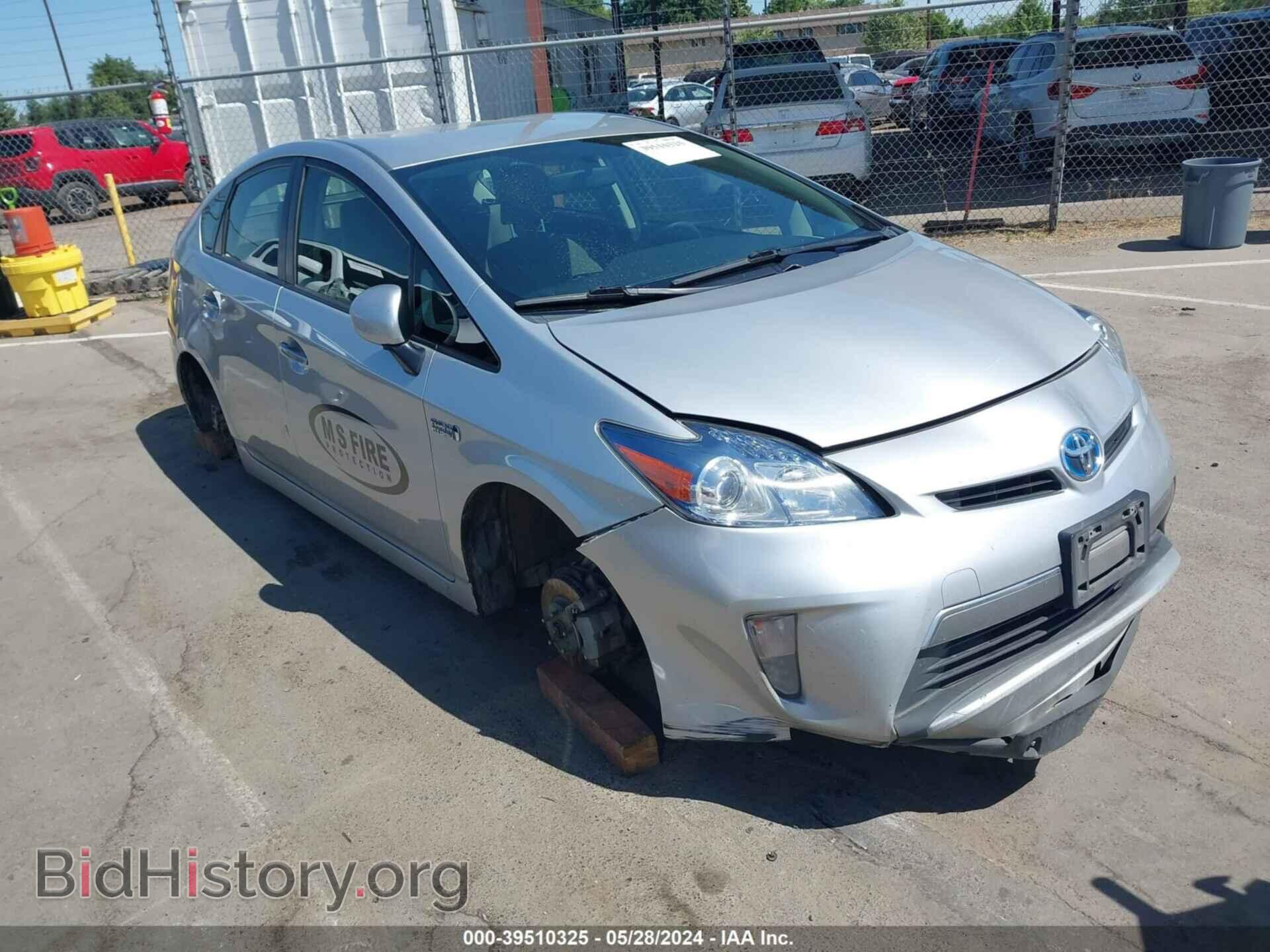 Фотография JTDKN3DP4E3060727 - TOYOTA PRIUS PLUG-IN 2014