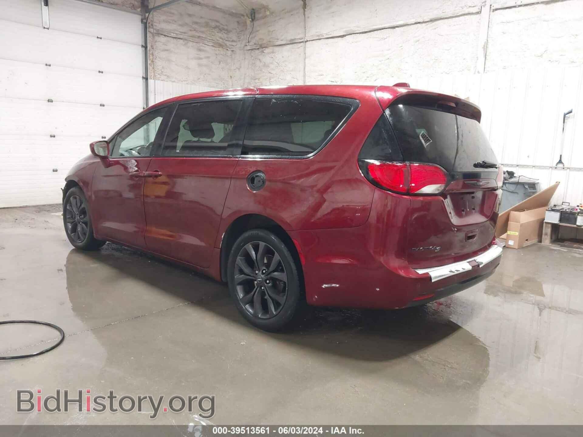 2018 CHRYSLER PACIFICA - VIN: 2C4RC1FG0JR197994 - Фото 3