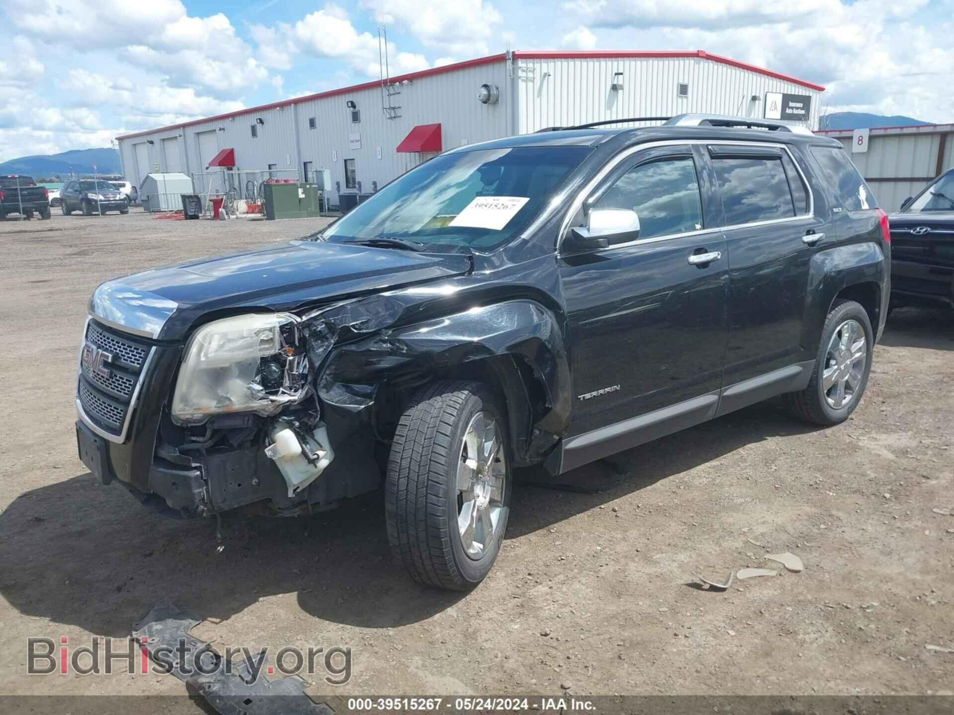 2011 GMC TERRAIN - VIN: 2CTFLXE50B6317581 - Photo 2